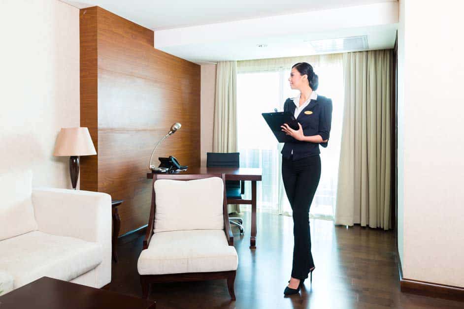 Floor Supervisor là gì? Công việc của Floor Supervisor trong khách sạn
