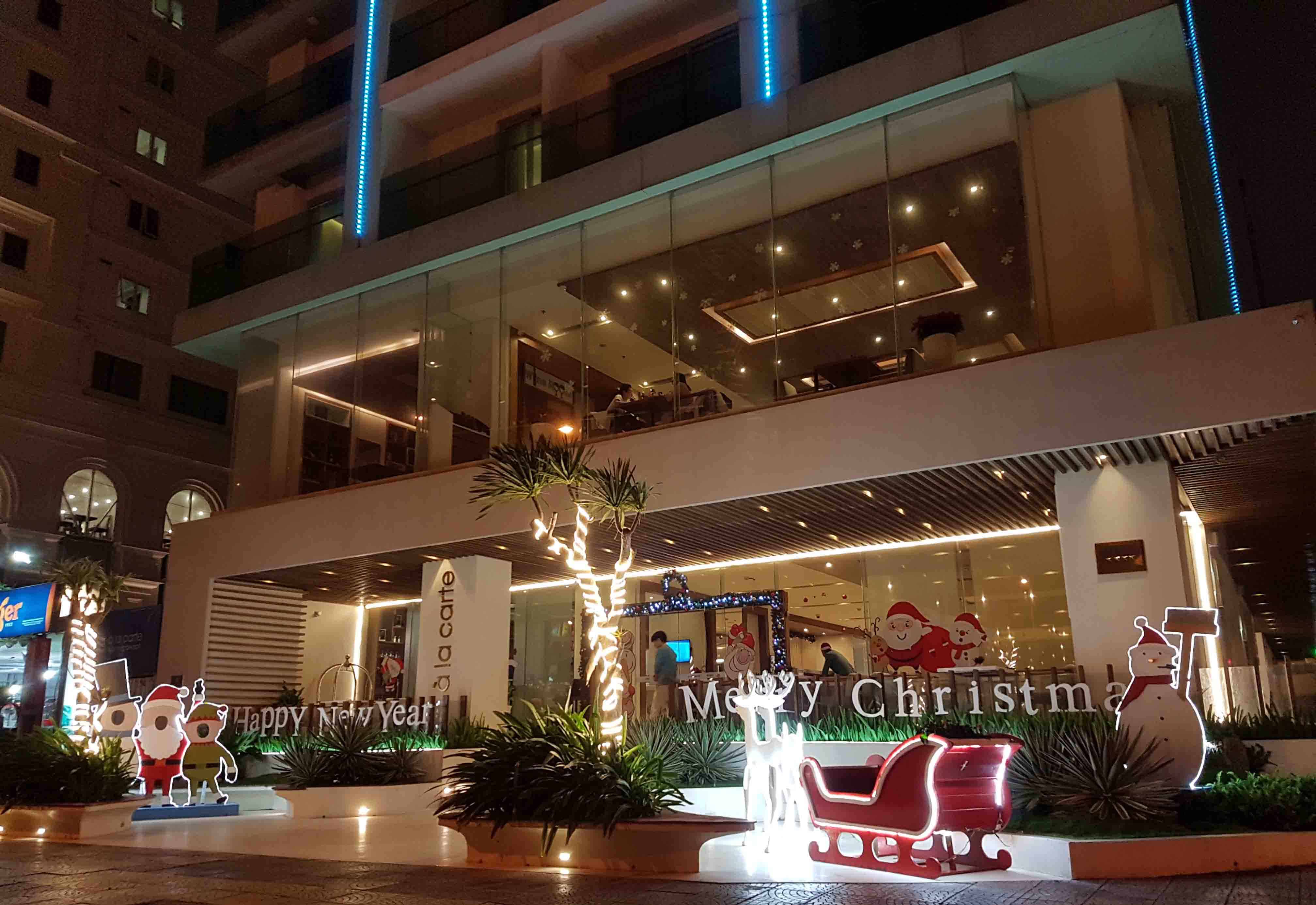 Gợi ý trang trí khách sạn mùa Noel ấn tượng, thu hút nhất